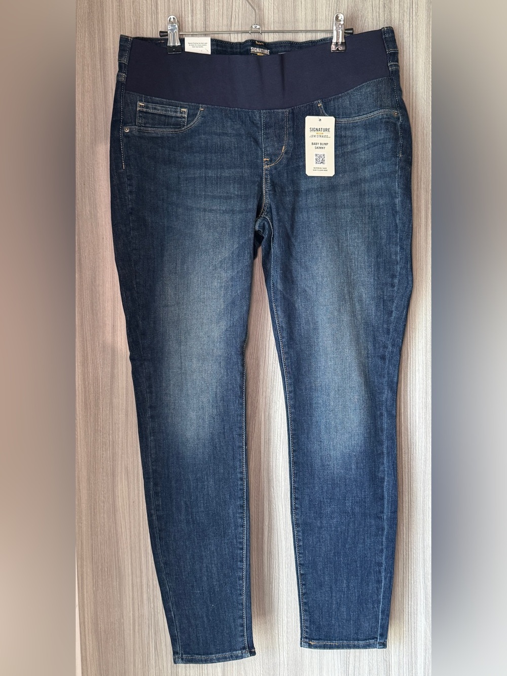Levi Strauss Baby Bump Skinny Maternity Jeans L NWT